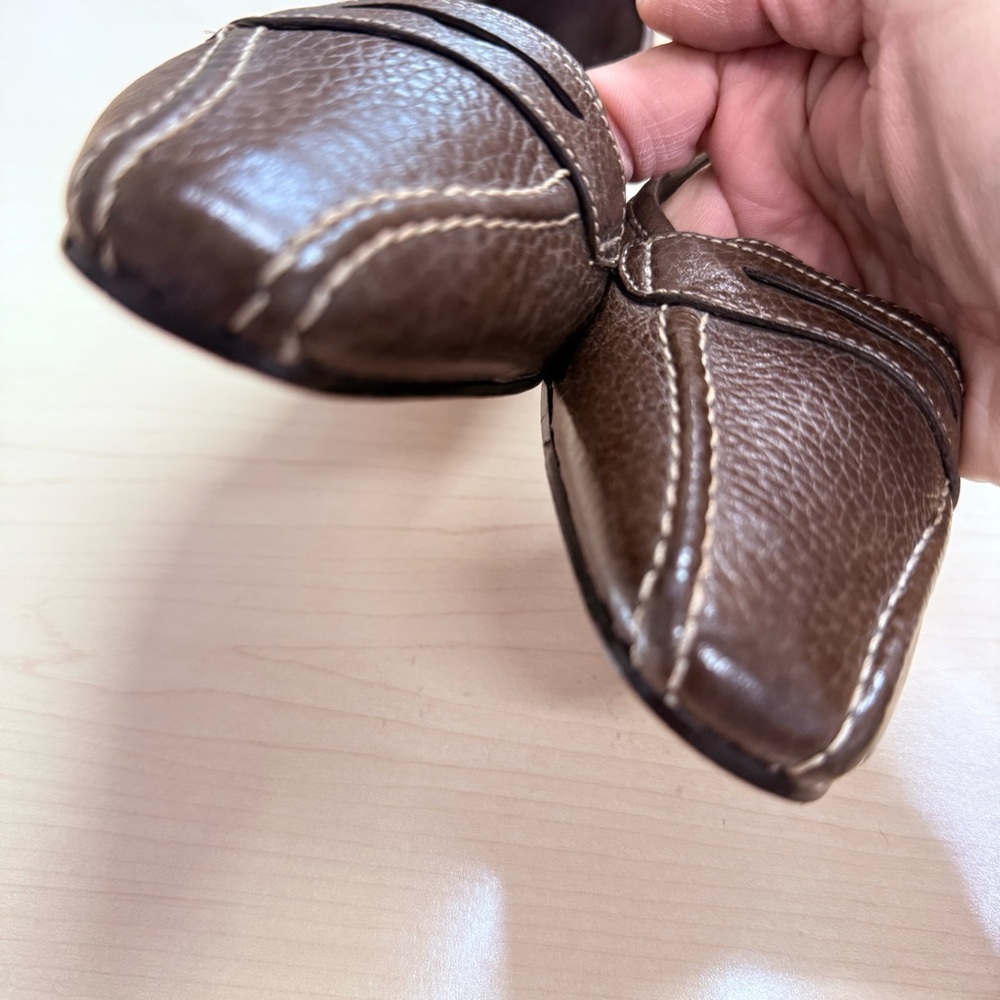 Circa Joan & David Classic Brown Leather Pointed-Toe Loafers Size 9.5 - Picture 10 of 11